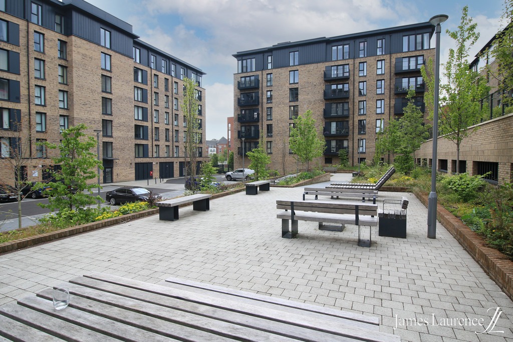 2 Bedroom House For Sale in 1 Lexington Gardens, Birmingham City Centre