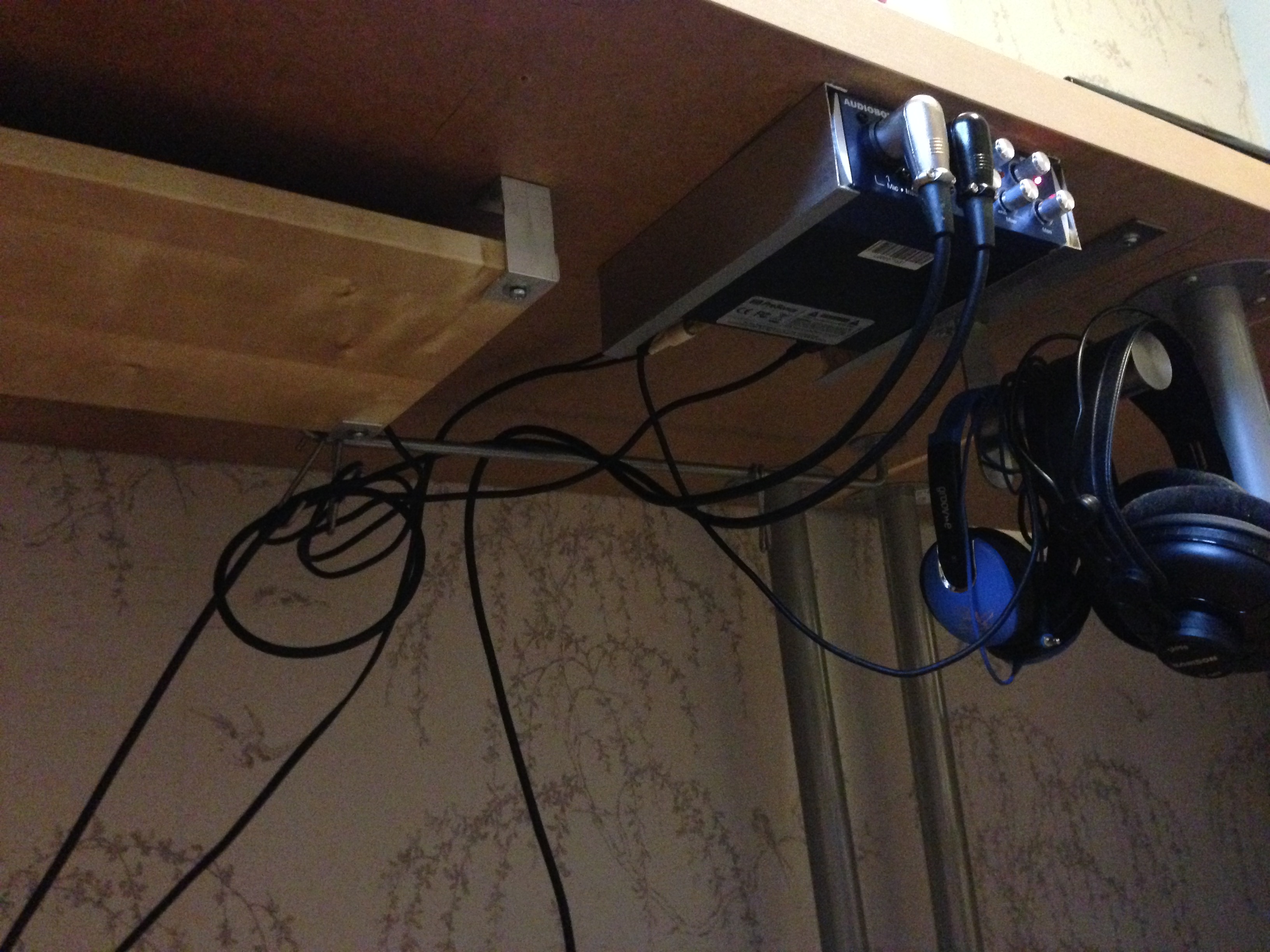 Mac Pro Under Desk Mount Mount MacBook Pro Underdesk