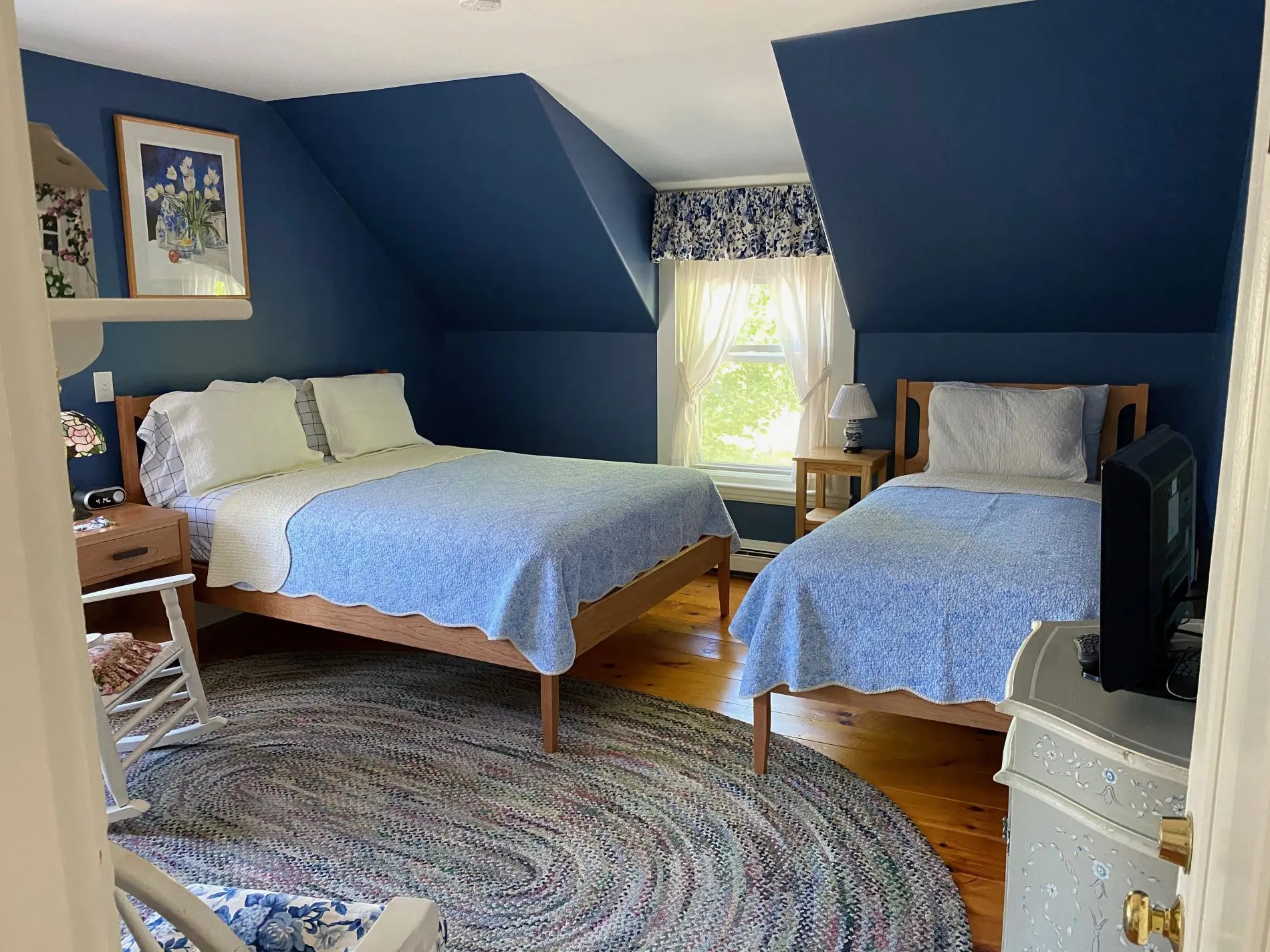 Freeport Maine Bed and Breakfast Blue Room at James Place Inn