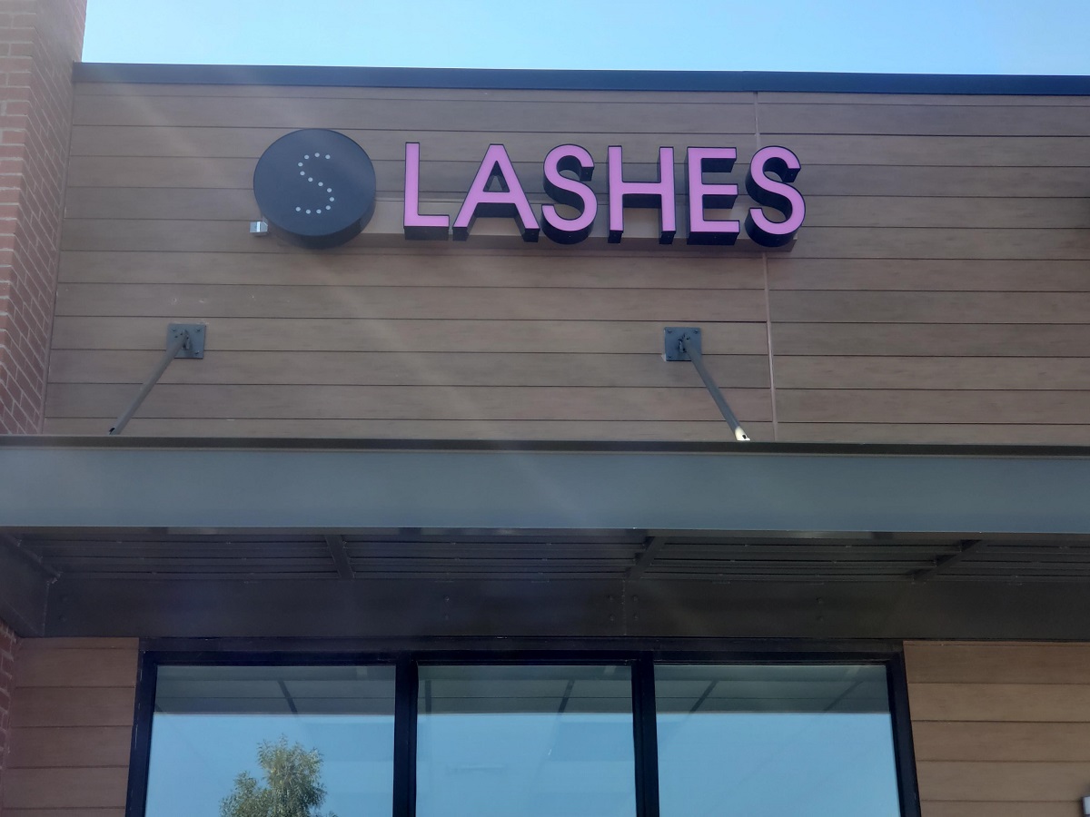 Custom Signs for Shopping Malls Newport News, Hampton, Yorktown