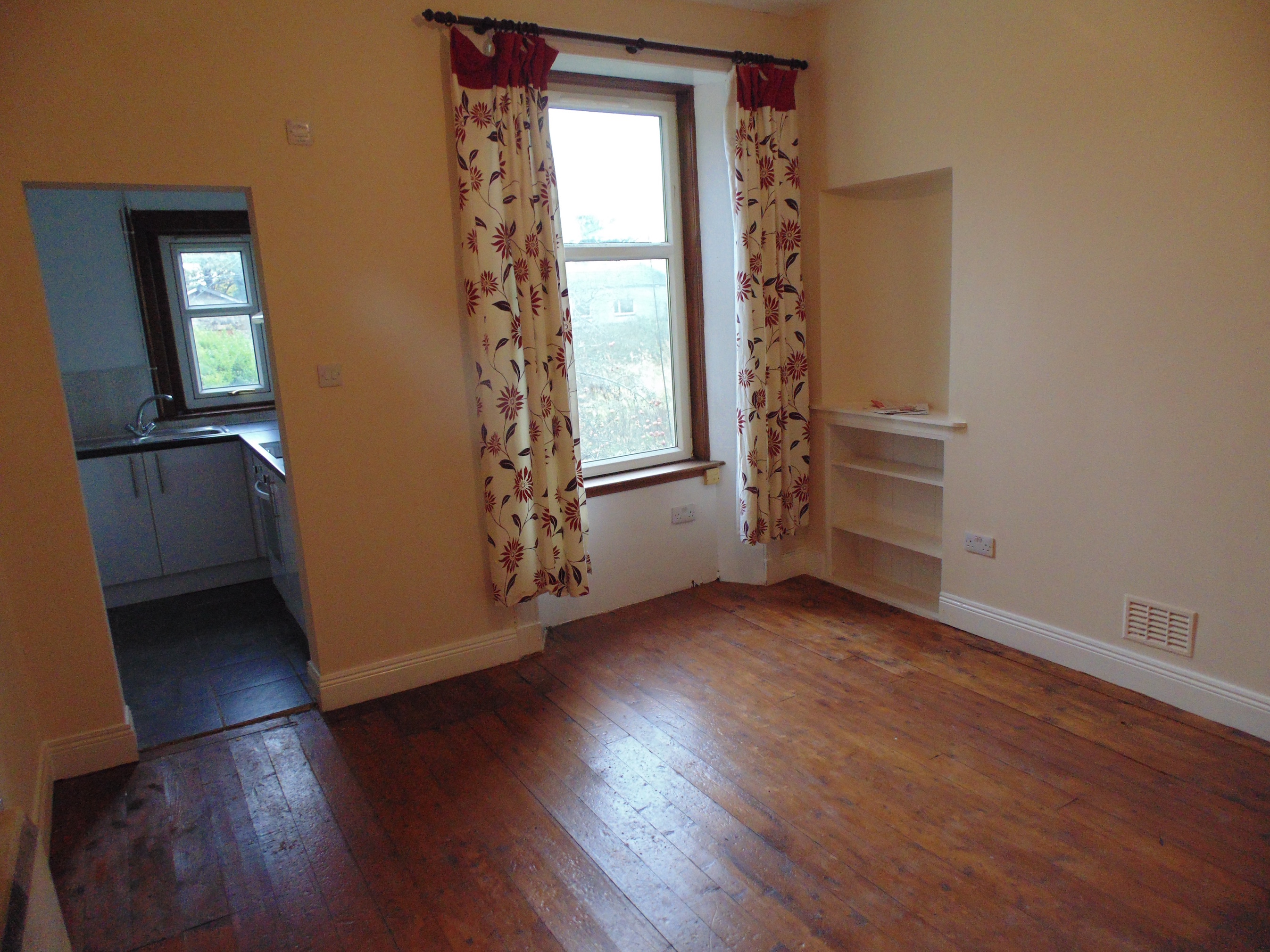 40 Oswald Street, Falkirk, FK1 1QJ