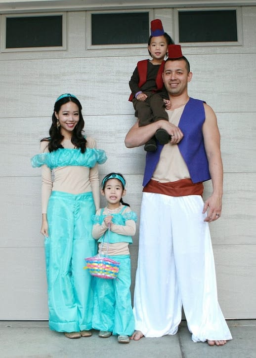 40 of the Best Family Costumes Ideas for Halloween JaMonkey