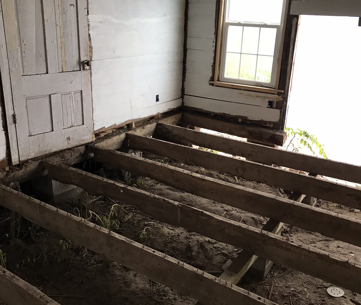 Installing Subflooring, Insulation and Hardwood Flooring in South Pen