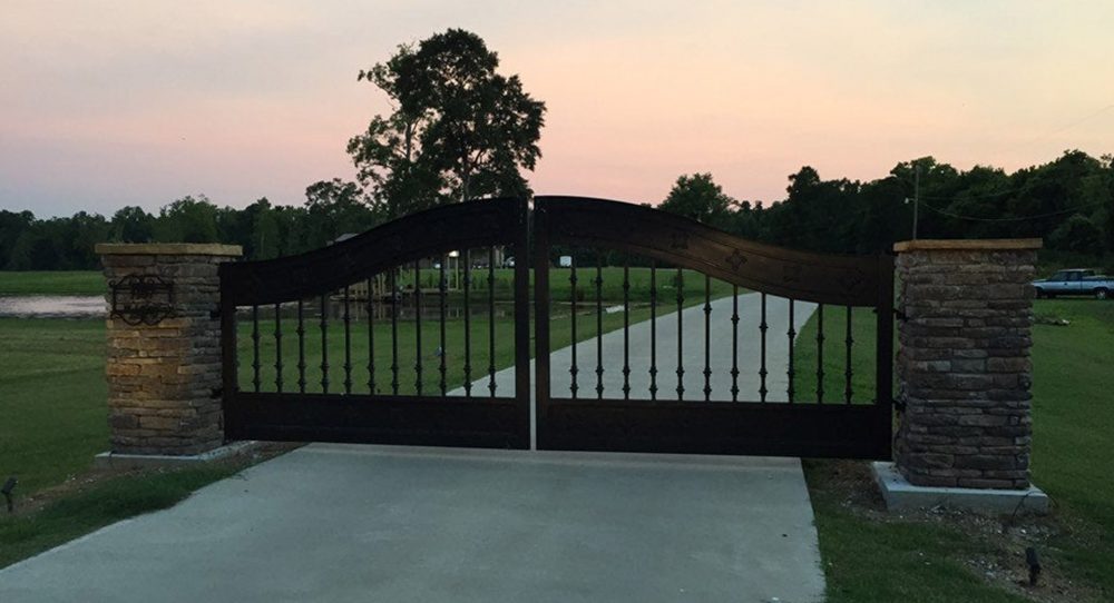 Metal Fabrication, Custom Iron Gates Baton Rouge & Melville, LA J&L