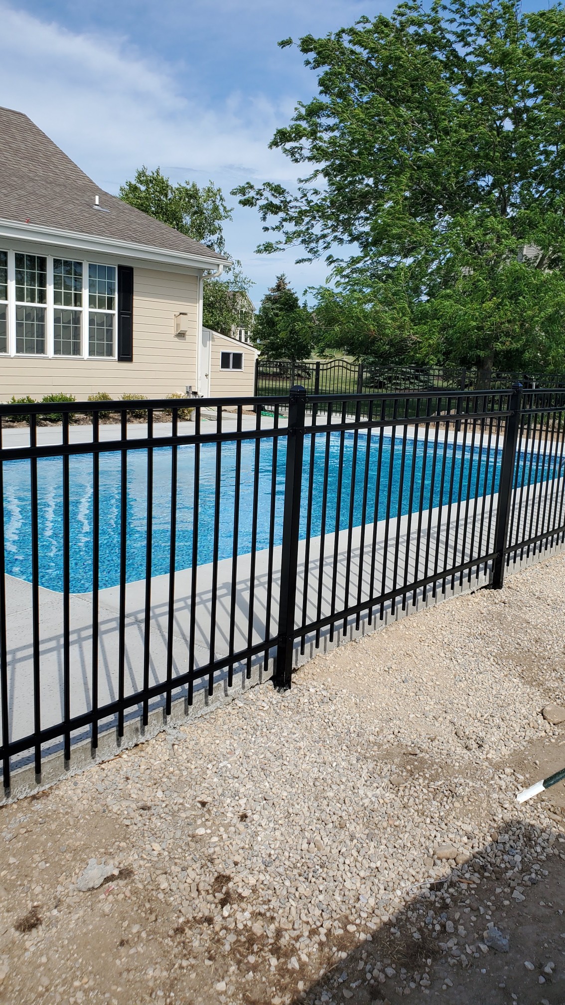 J & R Fence Fencing of All Types