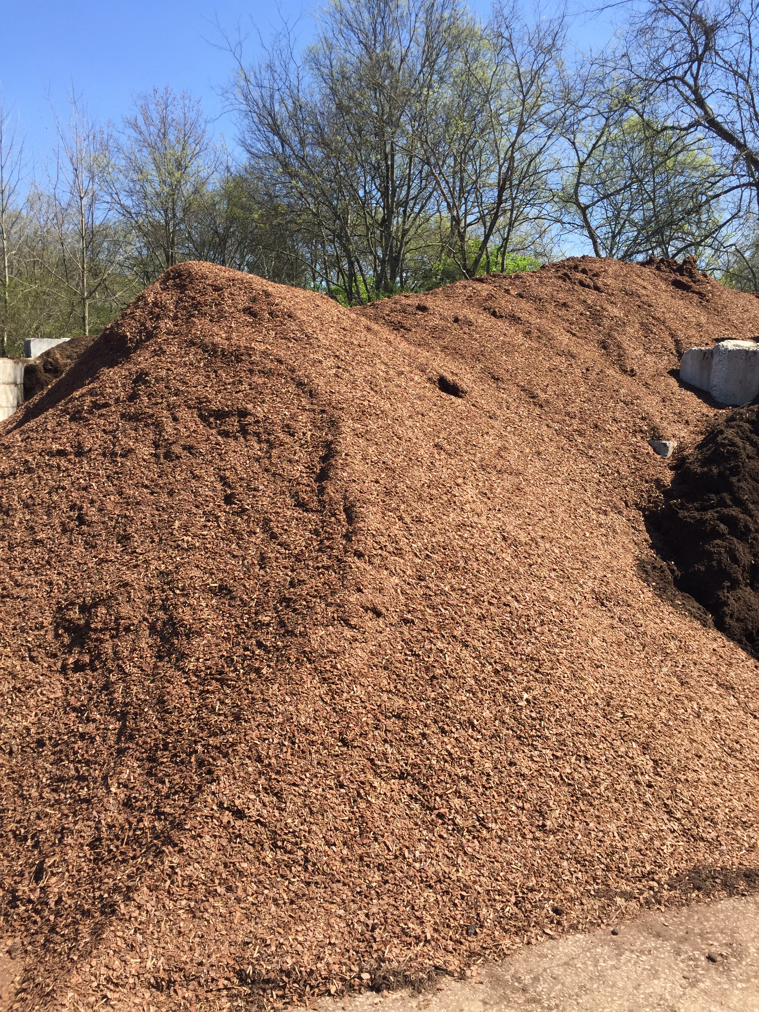 Pine Fine Mulch J & R Garden, Stone, and Rental Inc.