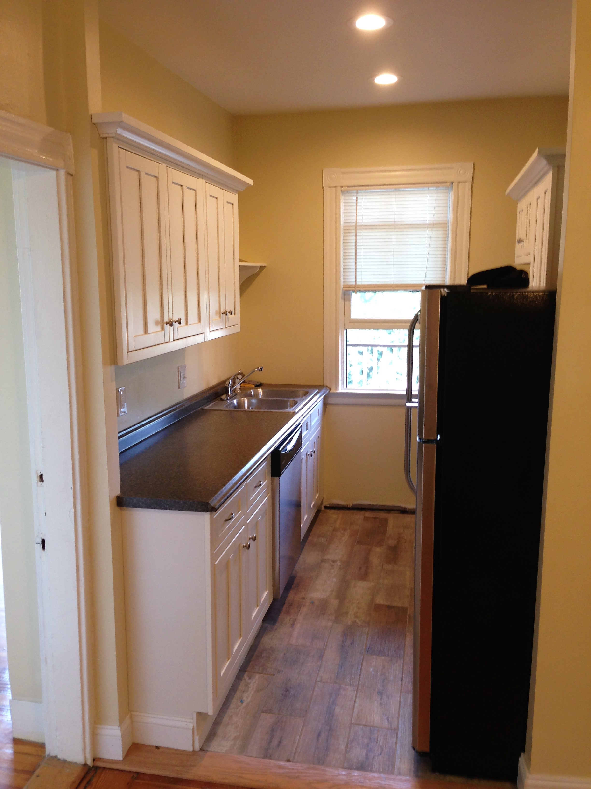 East Side, Providence 117 Pratt St., 2 Beds, 2,500 Avail. August