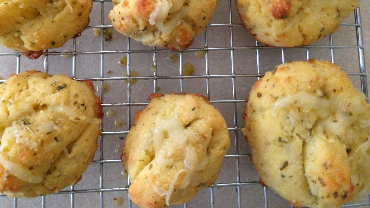 Quick Keto Garlic Knots delicious low carb kitchen