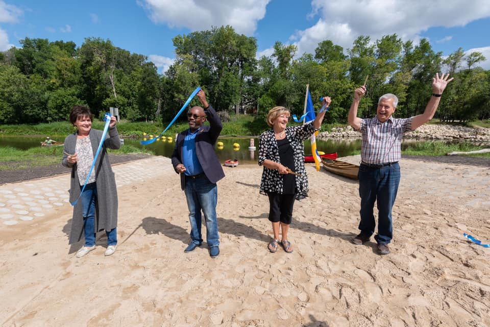 New Beachfront Entry for Paddlecraft at La Barrière Park Janice