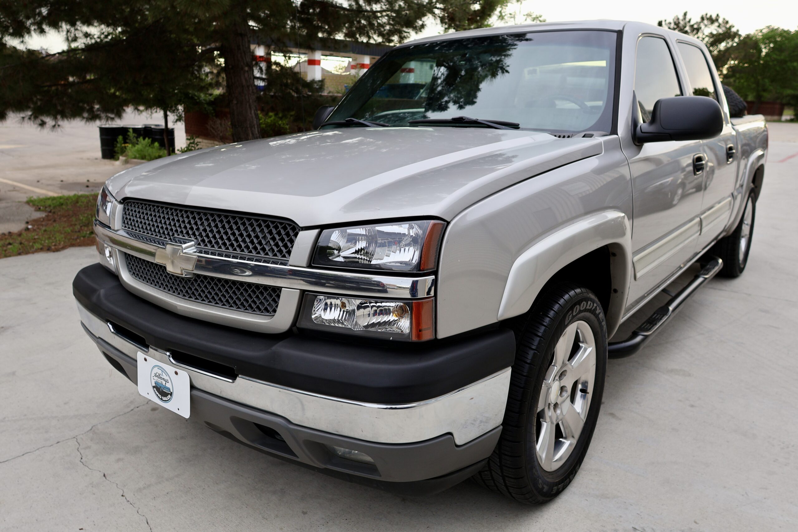 **SOLD**2005 Chevrolet Silverado 1500 LS Z71 5.3L 4×4 **ONE OWNER** J