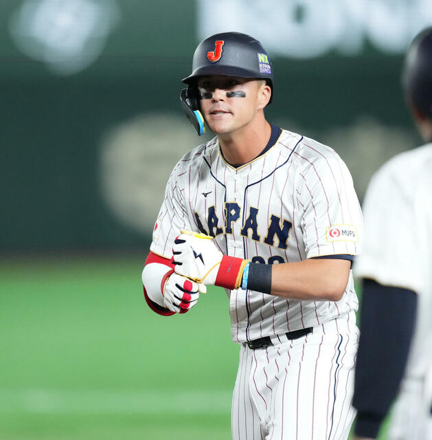 WBC Pool B Japan Sweeps Through JapanBall