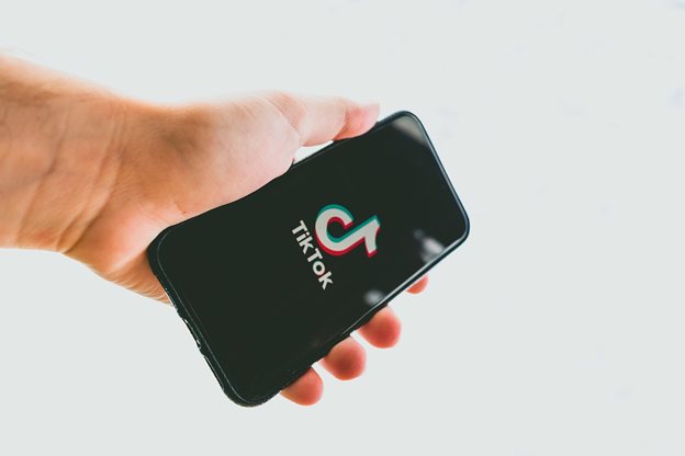 What is the difference between image by antonbe from pixabay tiktok was banned in india along with the 58 other apps in june 2020 by the indian government for privacy and security concerns. Tiktok Advertising Vs Youtube Which One Is Better Jarvee