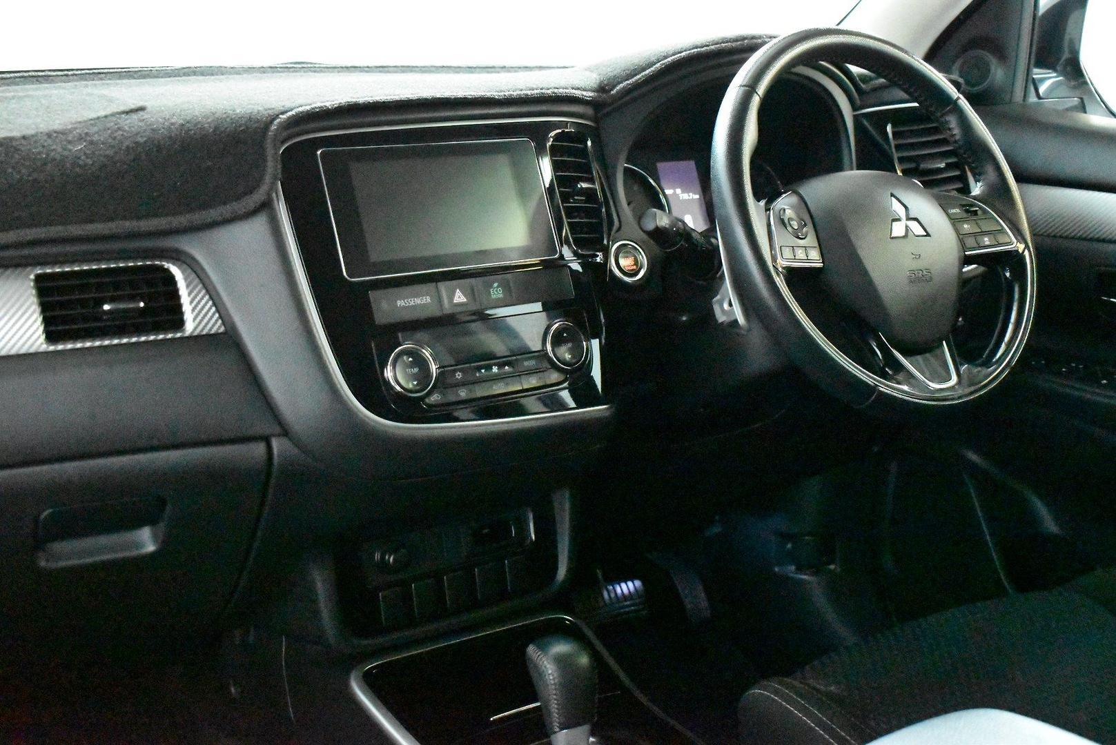 2018 Used Mitsubishi Outlander ZL LS SUV For Sale in Adelaide, SA Jarvis Ford Gepps Cross