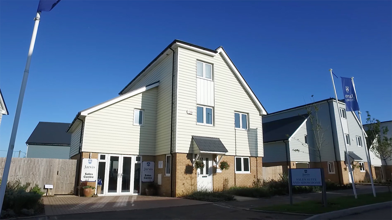 Last three remaining properties at Grasslands, CapelLeFerne