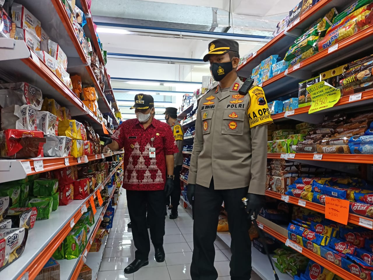 Sidak Swalayan Besar, Bupati Tak Temukan Makanan Kedaluwarsa - Pemerintah  Provinsi Jawa Tengah