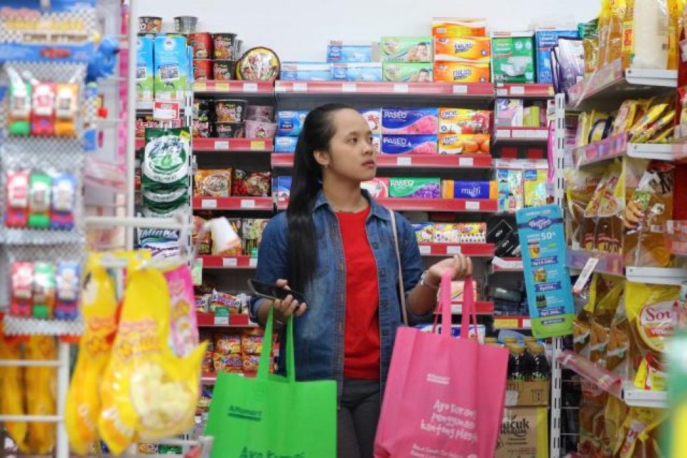 Kok Toko Modern di Surabaya 'Dibiarkan' Buka 24 Jam?