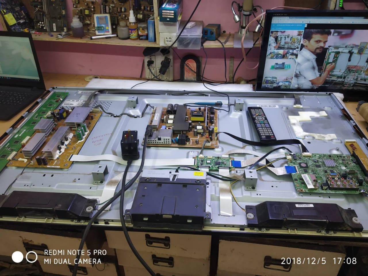 Jatin Electronics LED TV Repair Service bhopal TV Repair Bhopal LED