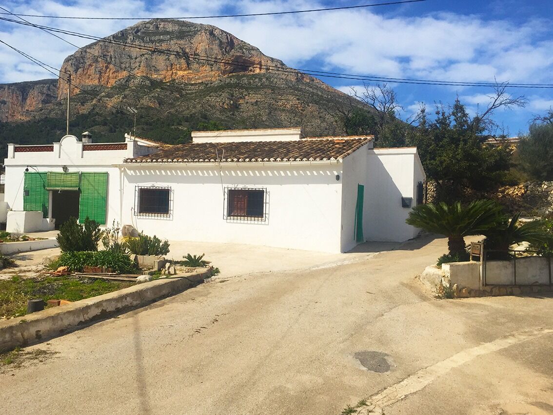 Traditional Casa For Sale, Montgó, Javea to Reform Javea Mia