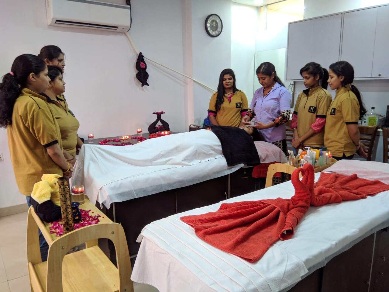 Advance Beauty Parlour Course Jawed Habib Academy