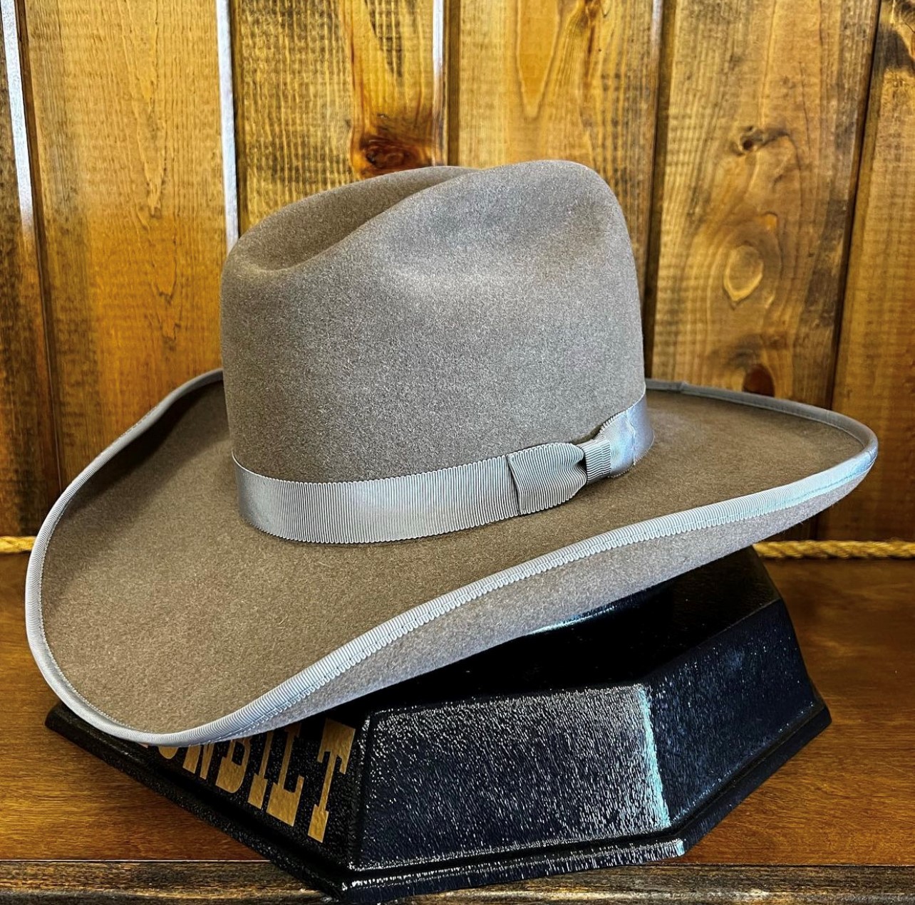 Resize/Restyle Jaxonbilt Hats
