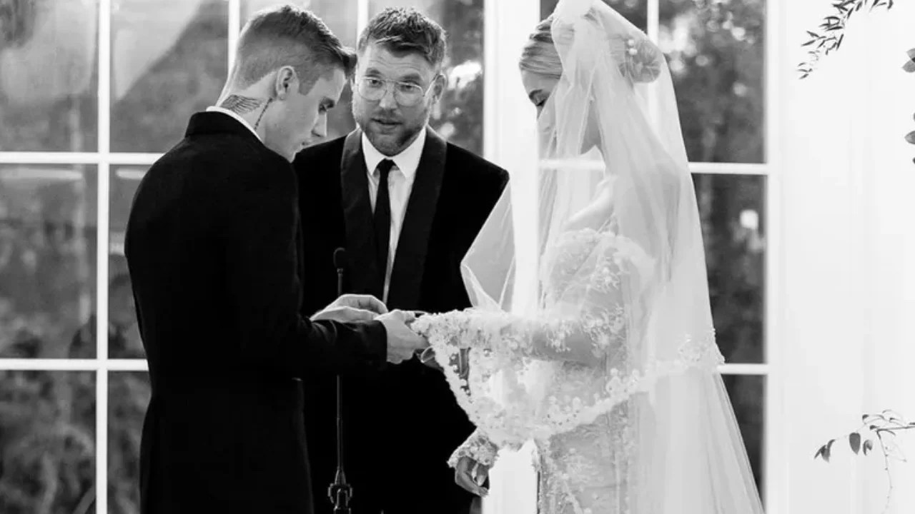Hailey Bieber and Justin Bieber Celebrate Their Sixth Wedding