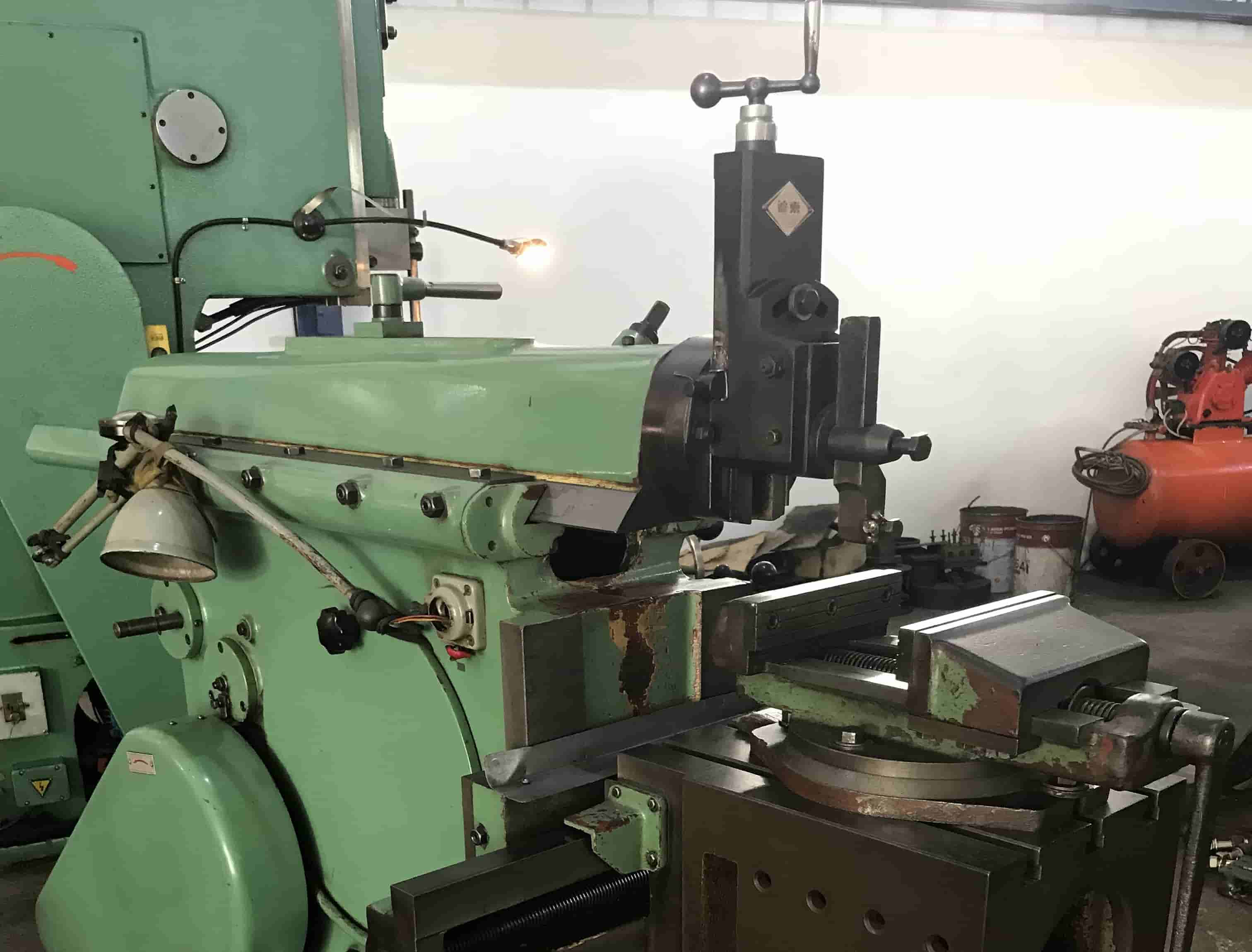 Shaping Machine