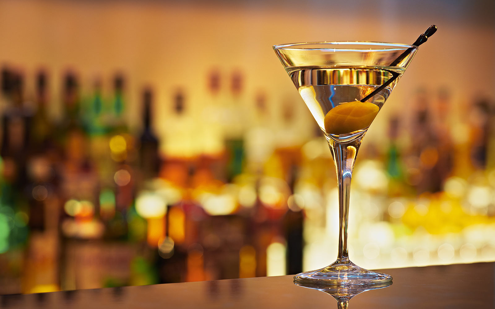 Recruitment Tips For Employing A Bar Manager