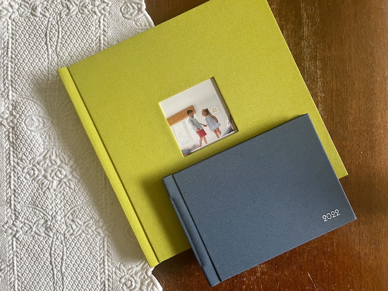 PRODUCT SPOTLIGHT THE BRAG BOOK Jaye McLaughlin Photography