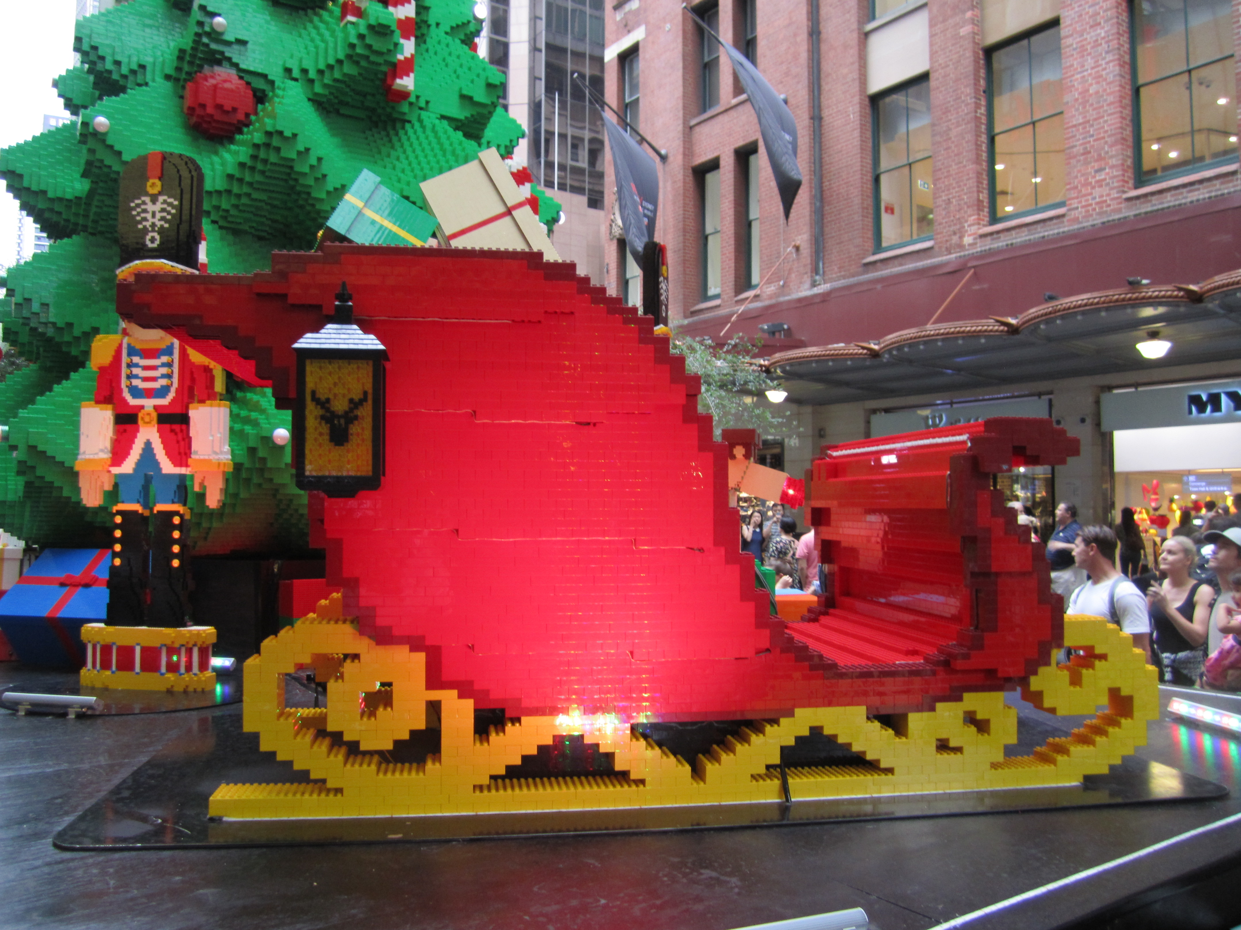 The Massive LEGO Christmas Tree at Westfield Sydney