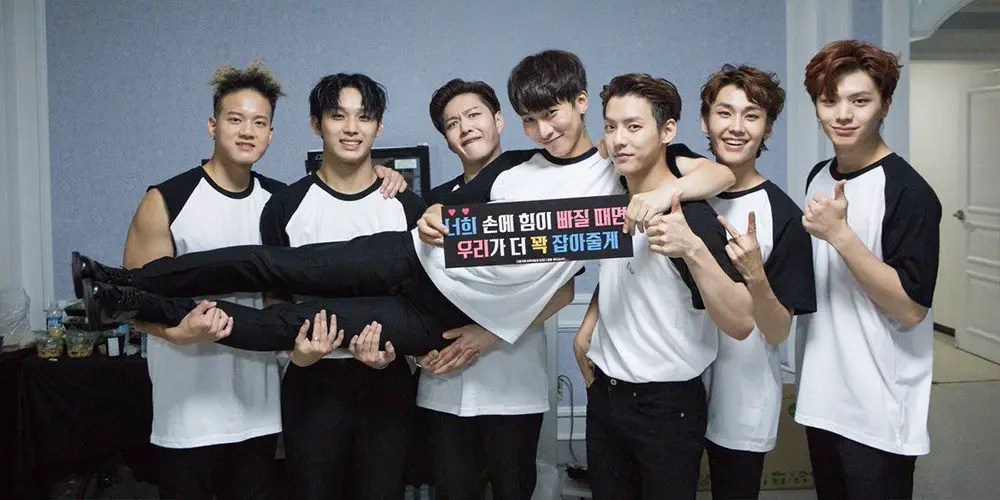 BTOB Members And Fans Can Stop Crying At Last Concert As 7 Before