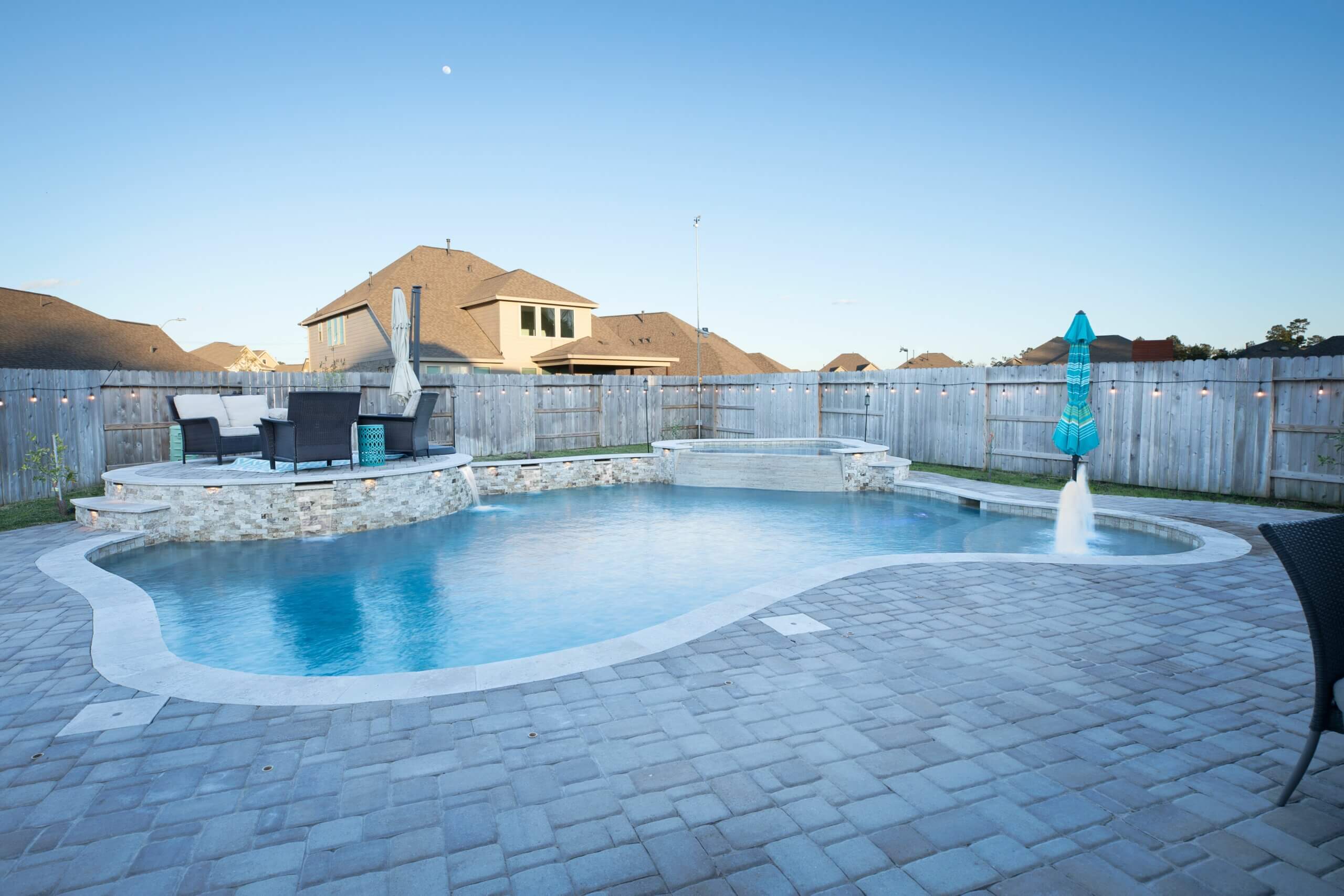 Houston Pool Builders J.Bradley Custom Pools