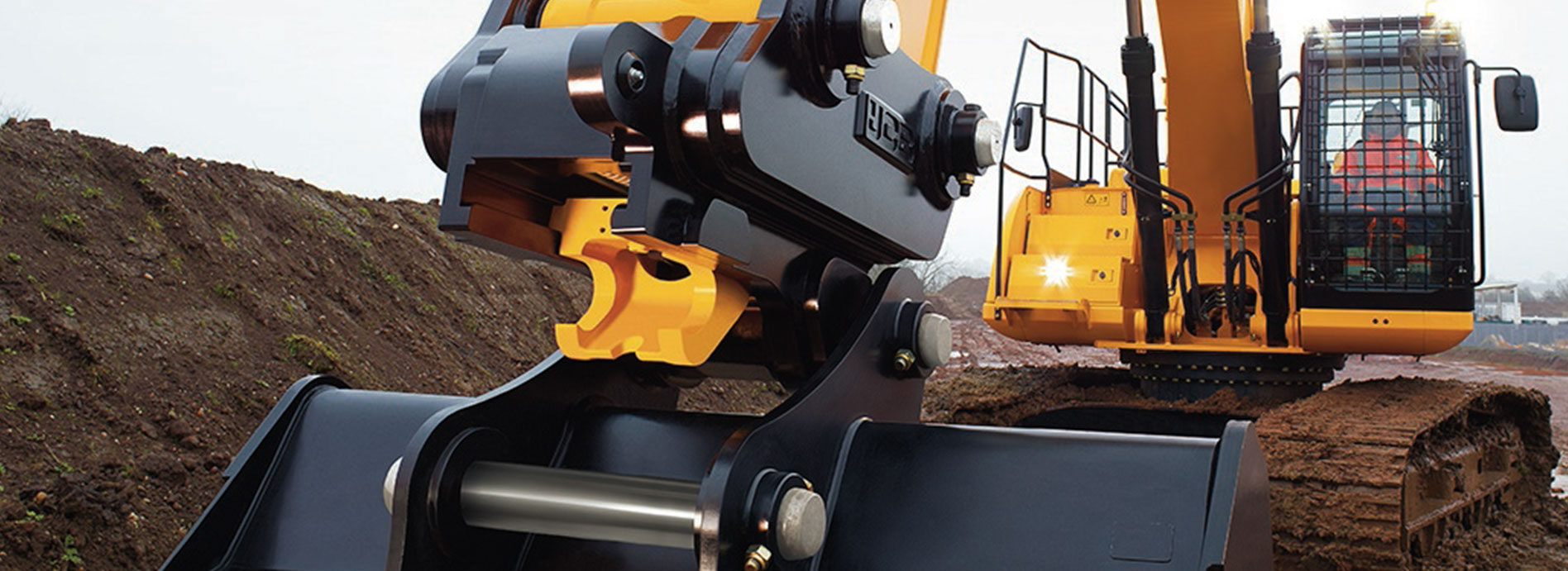 Quick Hitches JCB Qatar