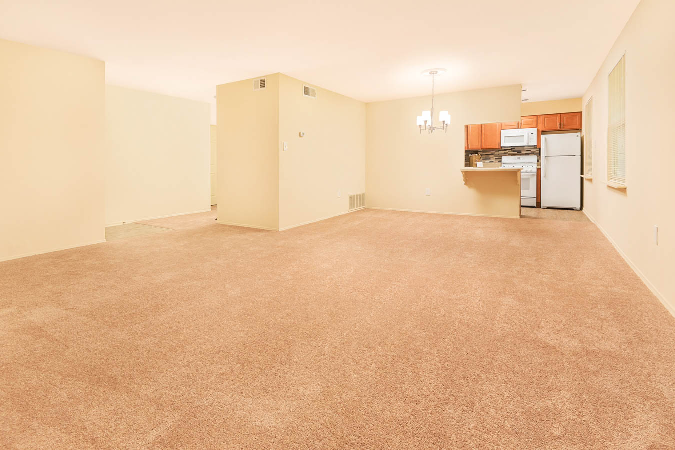 Photos and Gallery of Colebrook Apartments in Lancaster PA