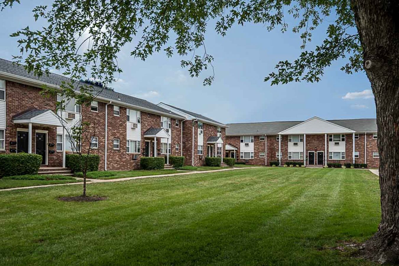 Photo Gallery of Pleasant View Gardens Piscataway Apartments