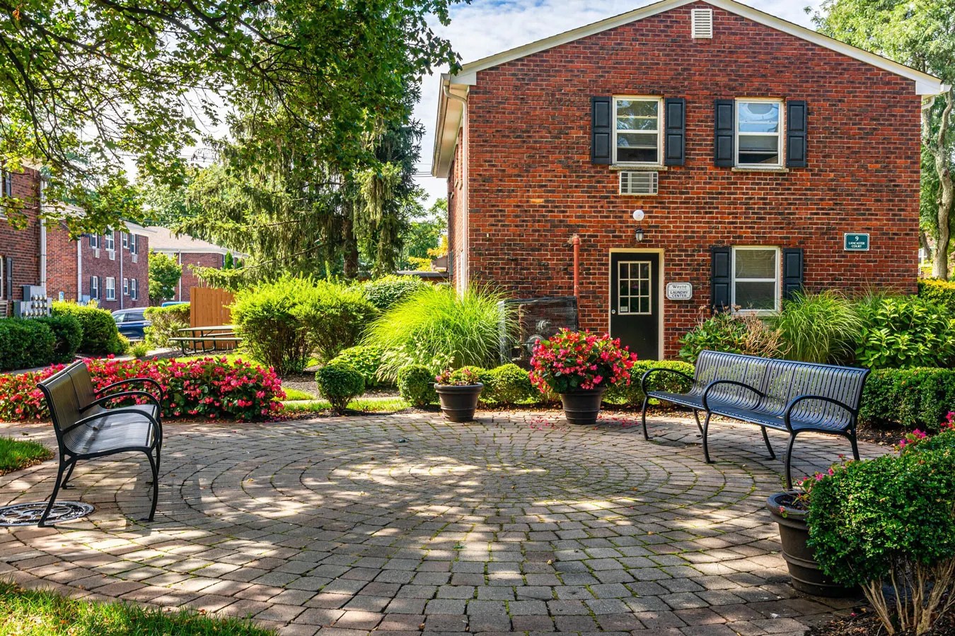 Photo Gallery & 3D Tours Wayne Village Apartments