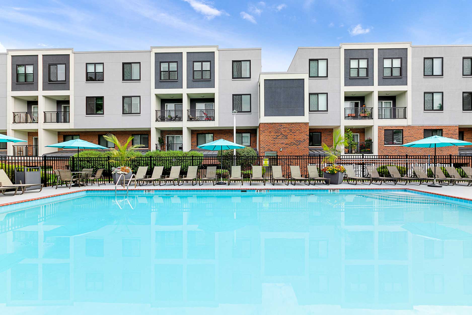 River Club Apartments Apartments in Edgewater NJ