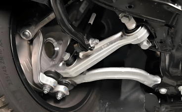 What Is a Lower Control Arm? Function, Symptoms & When to Replace (US)