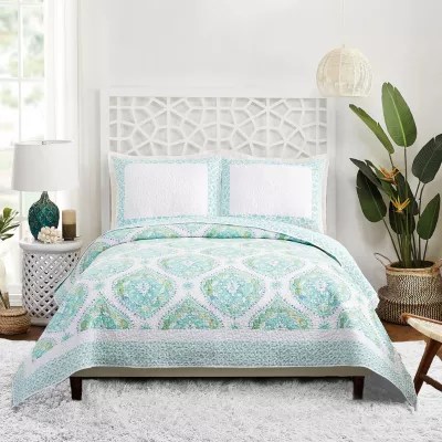 Dena Home Bohemian Breeze 3pc. Reversible Quilt Set, Color Aqua
