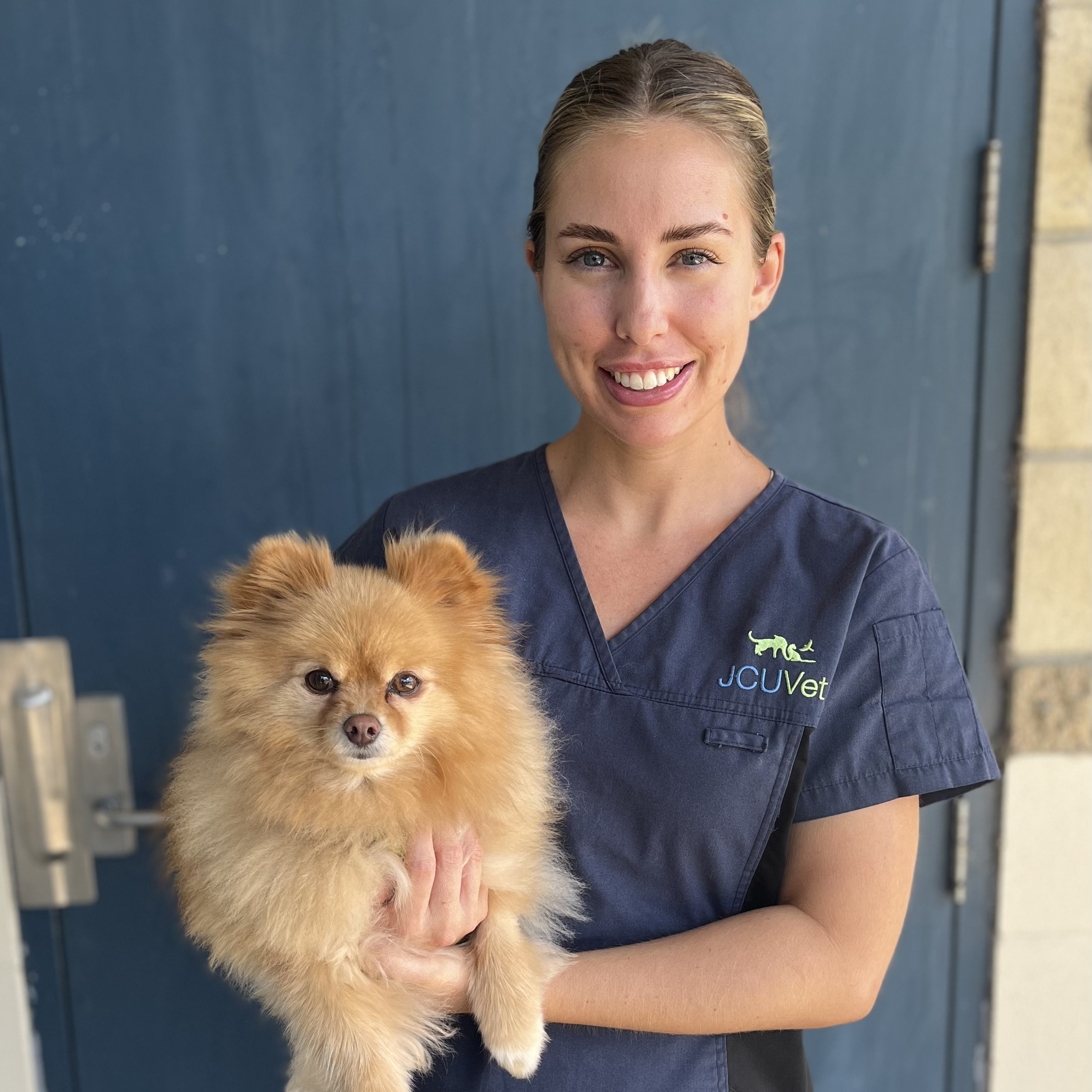 Dr Sophie Huxley JCUVet Emergency, Referral and Specialist Hospital