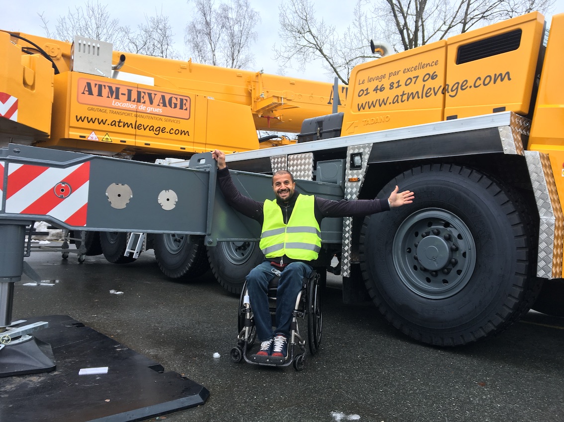 ATM Levage investit dans une nouvelle 220 tonnes ATM Levage investit dans une nouvelle 220 tonnes