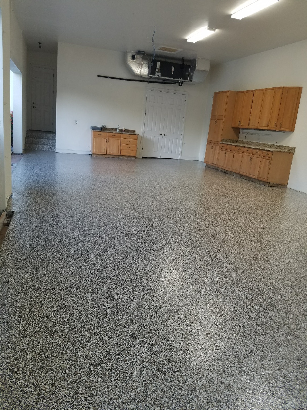 Epoxy Garage Floor Paint Flakes Clsa Flooring Guide