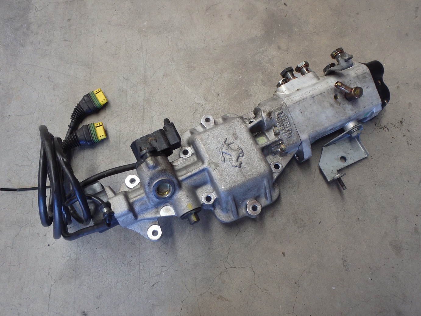 Ferrari 360 Modena F1 Transmission Gearbox Hydraulic Actuator J056 eBay