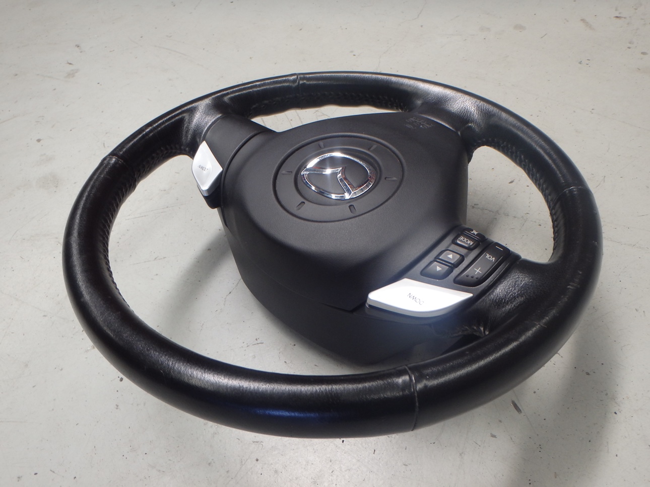 Mazda RX8 SE3P AT Tiptronic Steering Wheel