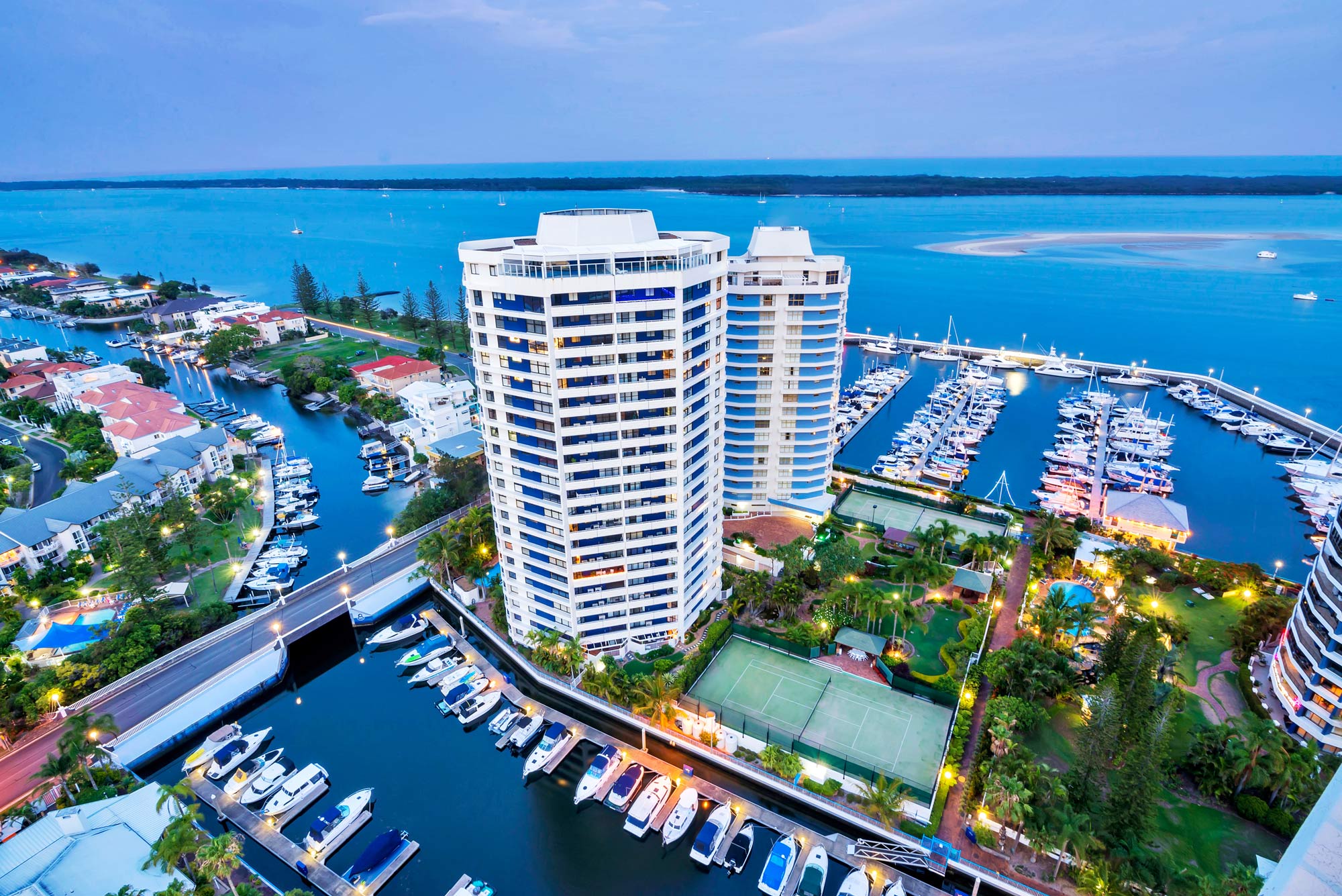 JUST LISTED 1/19 Oatland Esplanade, Runaway Bay A Position of