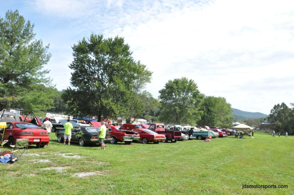 7th Annual JDRF Charity Car & Bike Show 8312013 Clayton, GA Ford
