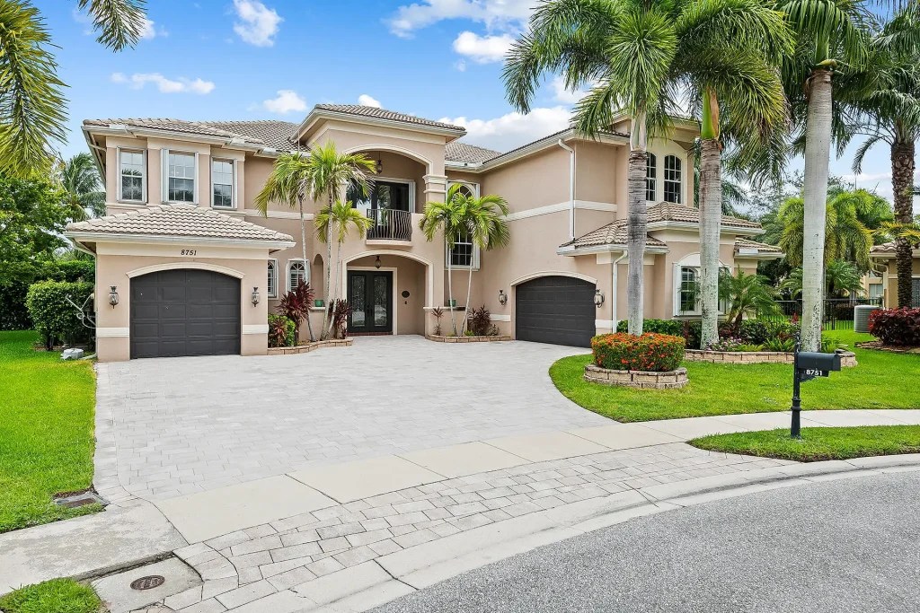 Community Spotlight Canyon Isles Boynton Beach South Florida Real
