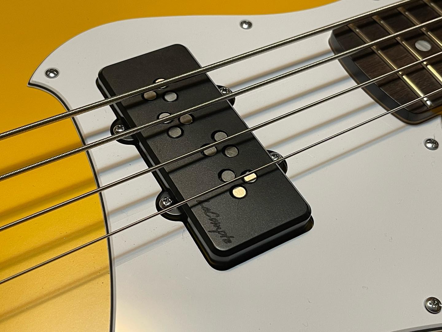 bass instruments USA Jedistar