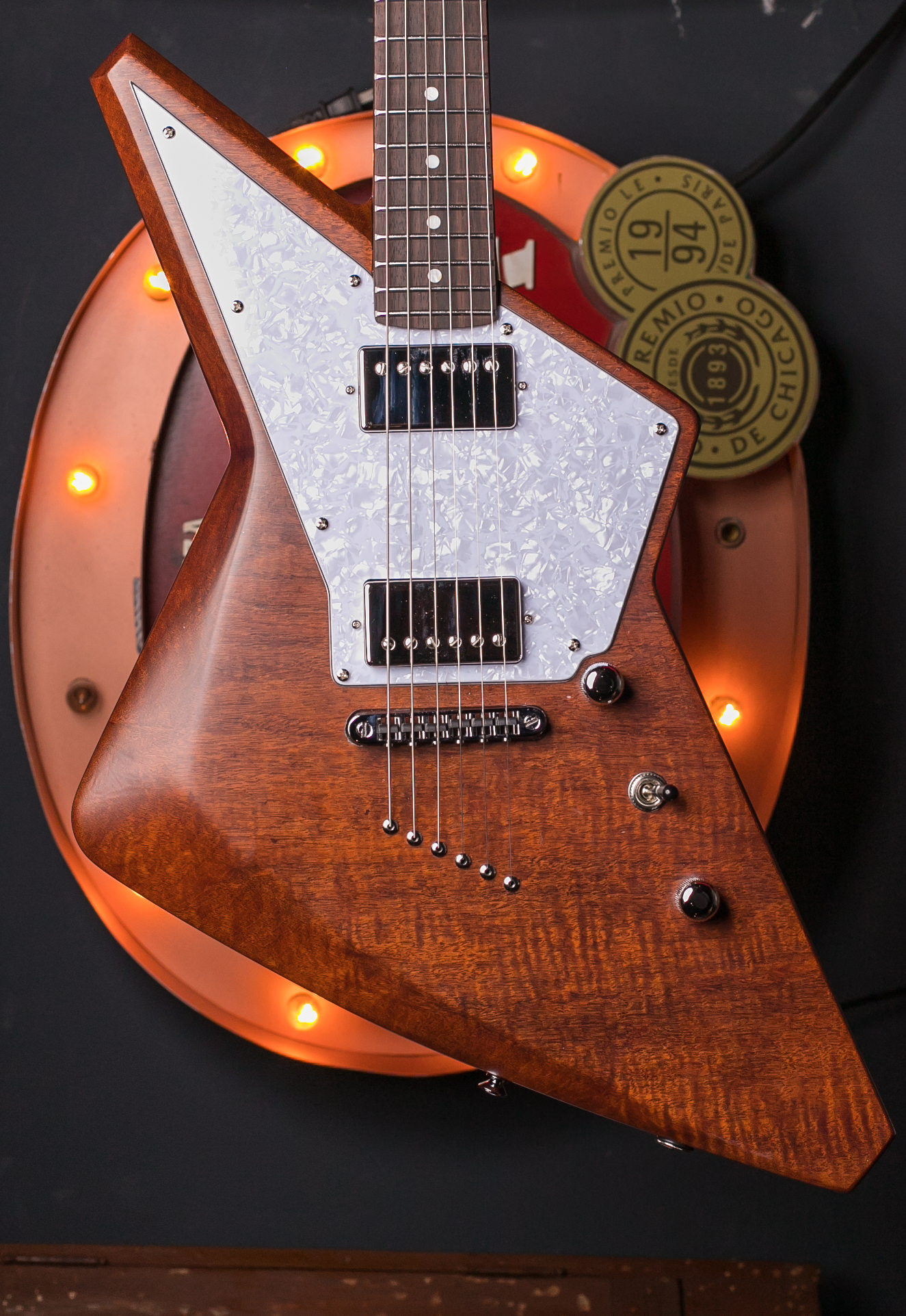 Cream guitars Mexico Jedistar