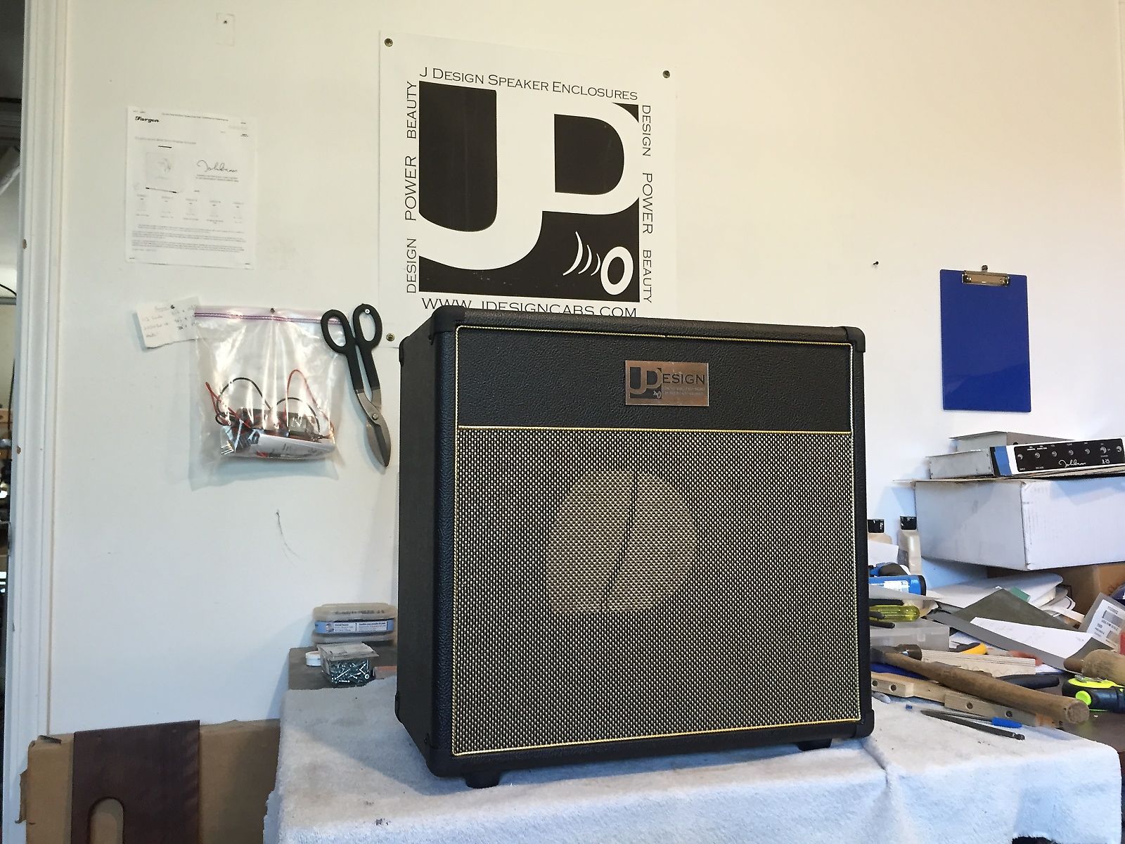 J Design speaker Jedistar