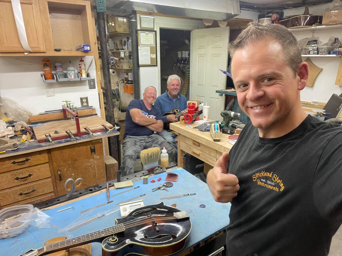 Strickland String Instruments Virginia Jedistar